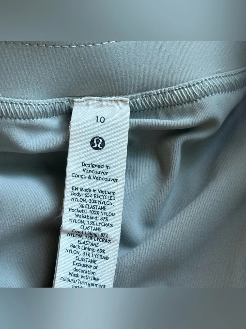 Lululemon Multi-Pocket Cargo HR Hiking Skirt Seal Grey Size 10